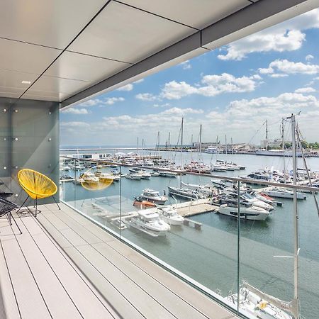 Flatbook - City Center Apartments Yacht Park غدينيا المظهر الخارجي الصورة