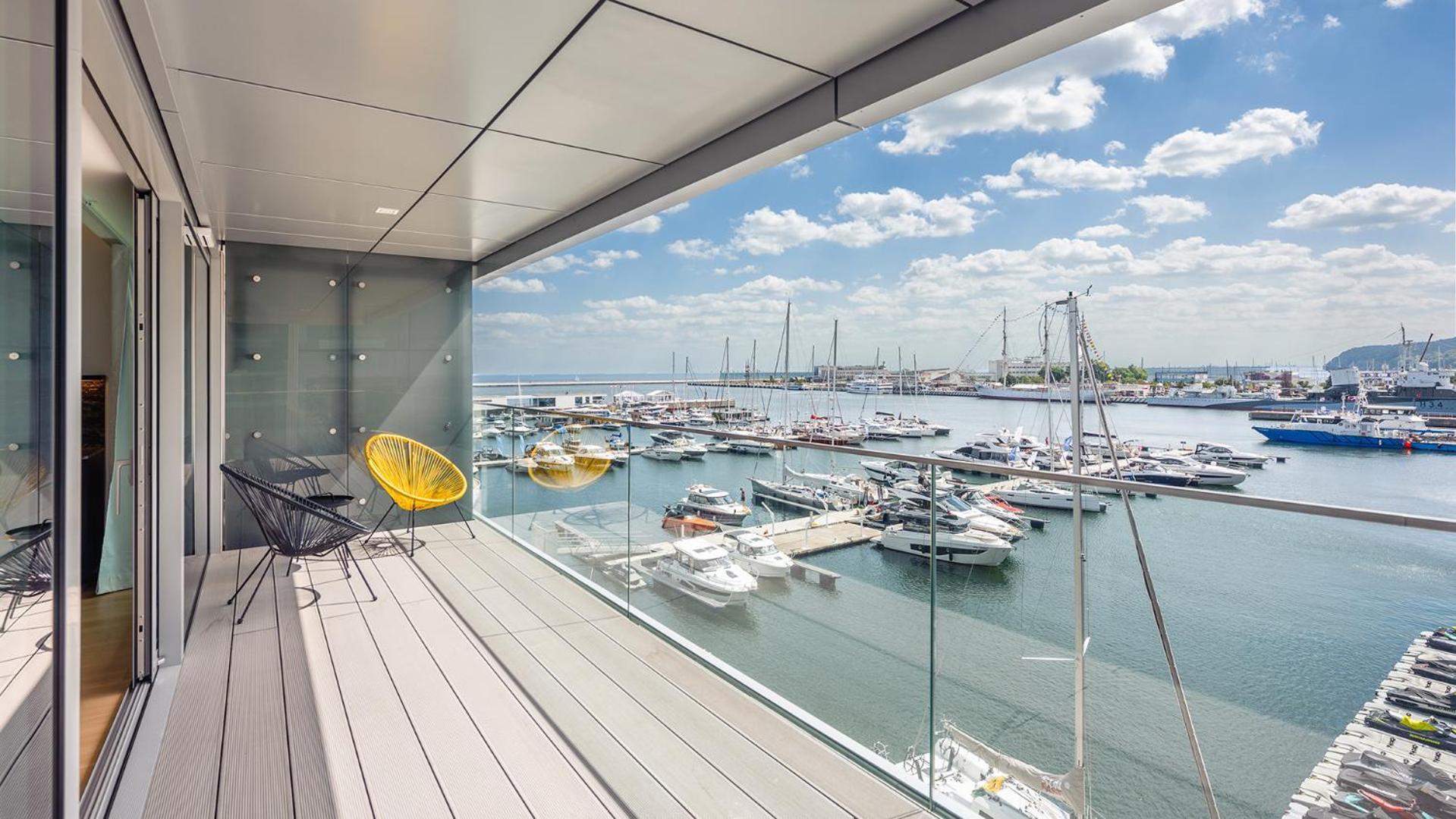 Flatbook - City Center Apartments Yacht Park غدينيا المظهر الخارجي الصورة