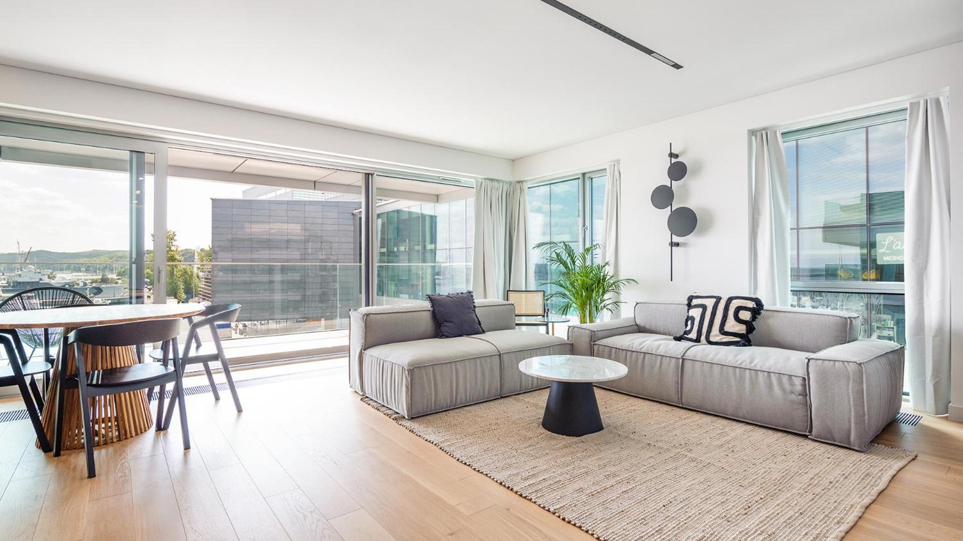 Flatbook - City Center Apartments Yacht Park غدينيا المظهر الخارجي الصورة